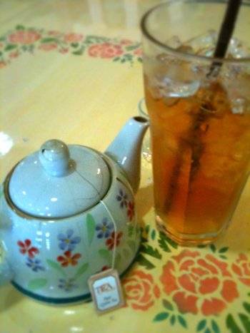 ชาแอปเปิ้ล ที่ ร้านอาหาร Little Big
