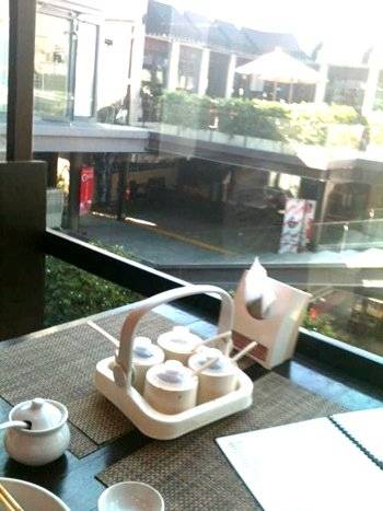วิวดีมาก ที่ ร้านอาหาร เตี๋ยวหน้าคลัง ทองหล่อ 13 (Seenspace)