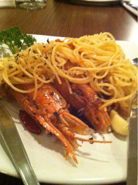 ร้านอาหาร Up To U