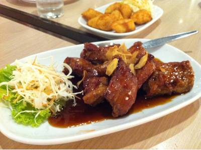 ร้านอาหาร เสวย พาราไดซปาร์ค