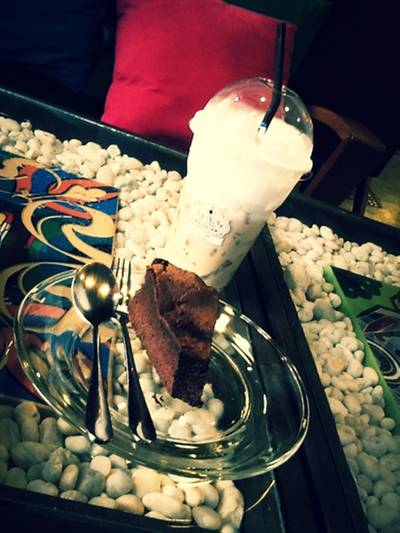 ร้านอาหาร Pick Me Up Cafe And Bistro