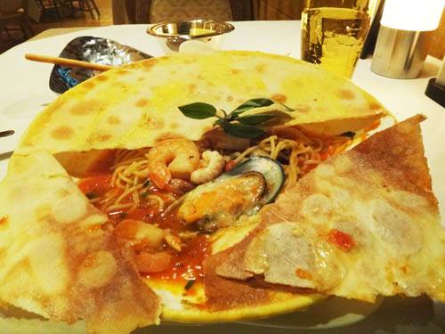 ร้านอาหาร Vivaldi - Amari Atrium Hotel