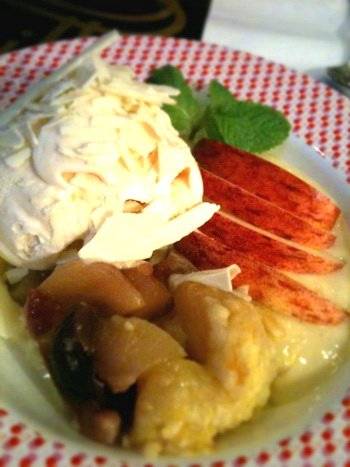 อร่อย แต่ไปทางหวานอย่างเดียวเลย ที่ ร้านอาหาร Vanilla Brasserie Siam Paragon