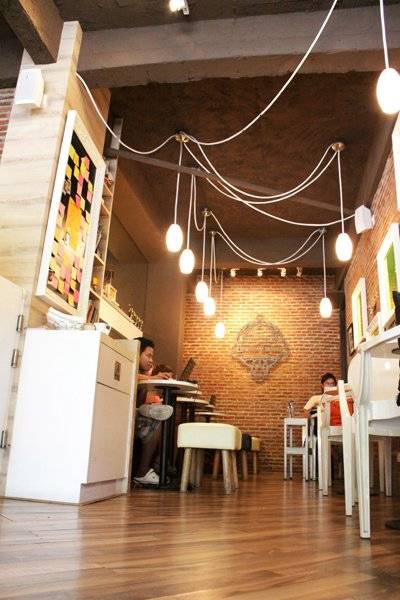 บรรยากาศภายในร้าน ที่ ร้านอาหาร Brown Berry Cafe and Bar
