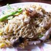 ผัดหมี่ ที่ ร้านอาหาร ย่งหลี