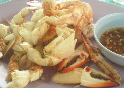 ก้ามปูนึ่ง ที่ ร้านอาหาร ผัดไทยคุณไกร