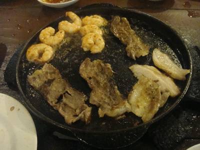 ปิ้งๆ ที่ ร้านอาหาร บอย โพนยางคำ