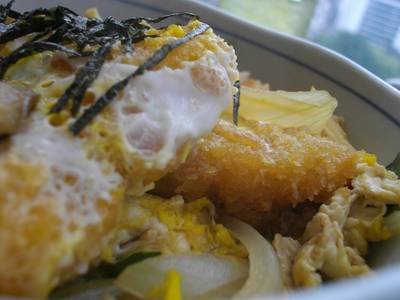ข้าวหน้าปลา ที่ ร้านอาหาร Nippon Kai
