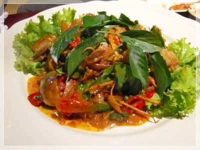 หมูป่าผัดเผ็ด ที่ ร้านอาหาร บ้านท้ายซอย