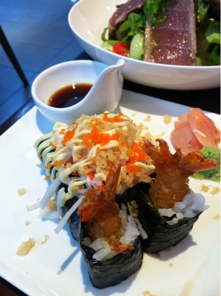 ร้านอาหาร On the table tokyo café Central World