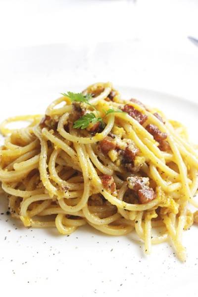 สปาเก็ตตี้คาโบนาร่า ที่ ร้านอาหาร Watermark IL Ristorante Italiano 