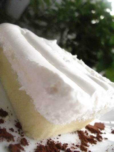เค้กครีมนมสด ที่ ร้านอาหาร Bake a wish สุขสวัสดิ์ 19