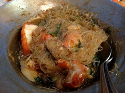 กุ้งอบวุ้นเส้น ที่ ร้านอาหาร ครัวในบ้าน