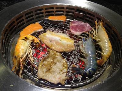 ร้านอาหาร King Kong Yakiniku Buffet หลังสวน