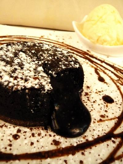 Chocolate Lava ที่ ร้านอาหาร lullaby sweet & dessert cafe'