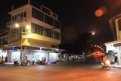บรรยากาศชิวๆ ที่ ร้านอาหาร หรั่งไอศครีม(ส.มาลี)