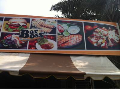 bar boss ที่ ร้านอาหาร Steak Home Bar Boss bar boss ที่ ร้านอาหาร Steak Home Bar Boss