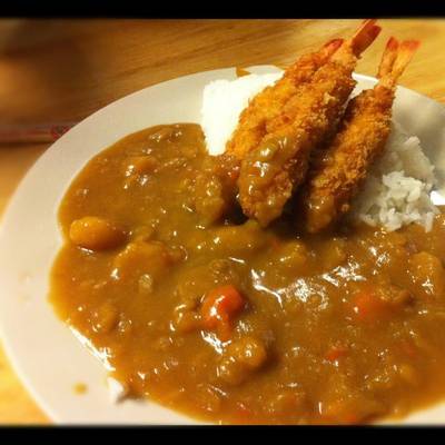 ข้าวหน้าแกงกะหรี่้กุ้งทอด เยอะสะใจ หึหึหึ ที่ ร้านอาหาร SAKURA RESTUARANT ข้าวหน้าแกงกะหรี่้กุ้งทอด เยอะสะใจ หึหึหึ ที่ ร้านอาหาร SAKURA RESTUARANT