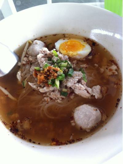 ร้านอาหาร ก๋วยเตี๋ยวต้มยำชามใหญ่