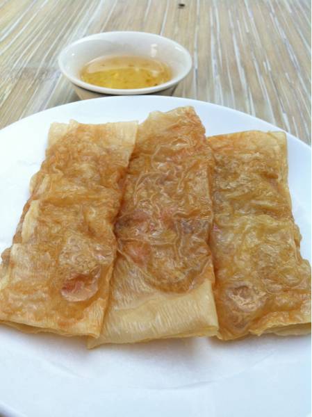 ฟองเต้าหู้กุ้ง กรอบนอก นุ่มใน อร่อยมาก ที่ ร้านอาหาร Chiseng Lamian Seaconsquare