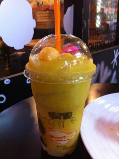 มะม่วงปั่น ที่ ร้านอาหาร Mango Tango สยามสแควร์