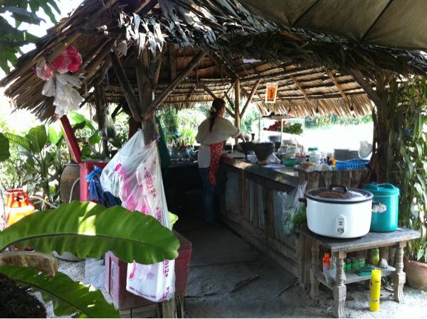ร้านอาหาร ตกครก