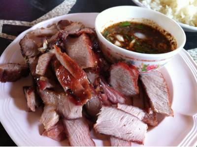 ร้านอาหาร ตกครก