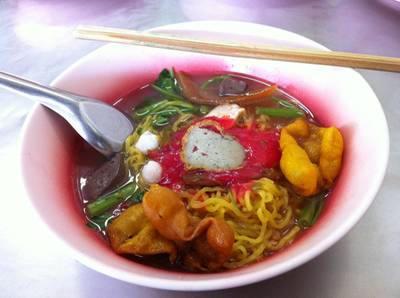 บะหมี่โฟ ที่ ร้านอาหาร เย็นตาโฟศรีพิงค์ สวนดอก