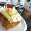 Honey Toast + Chocolate เย็น ที่ ร้านอาหาร Kantary Bakery 