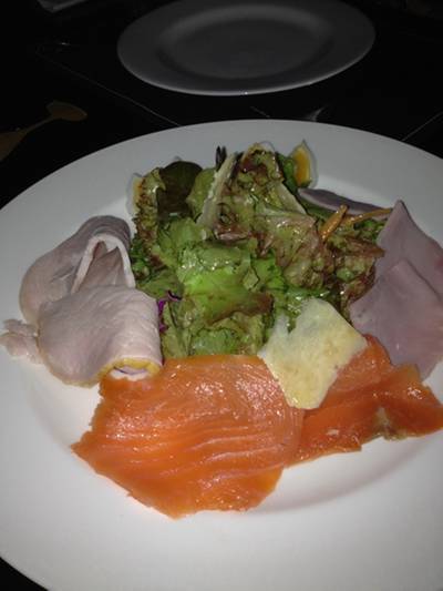 Chef's salad 250บาท ที่ ร้านอาหาร Wine Republic Thonglor