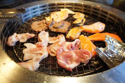 ร้านอาหาร ล็อคโฮม