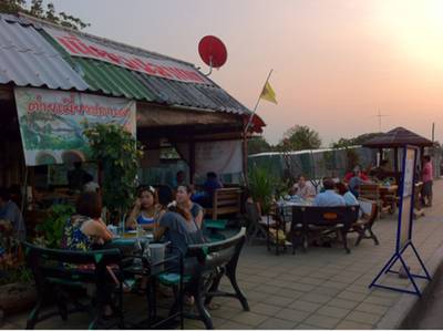 หน้าร้านต่ายเมี่ยงปลาเผา #2 ที่ ร้านอาหาร ต่ายเมี่ยงปลาเผา