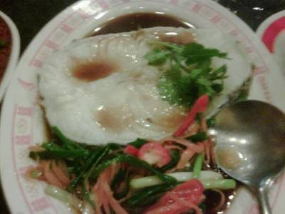 ปลาหิมะนึ่งซีอิ๋ว...  เนื้อนุ่ม..ม. มาก. ! ที่ ร้านอาหาร เล่าลี่หูฉลาม