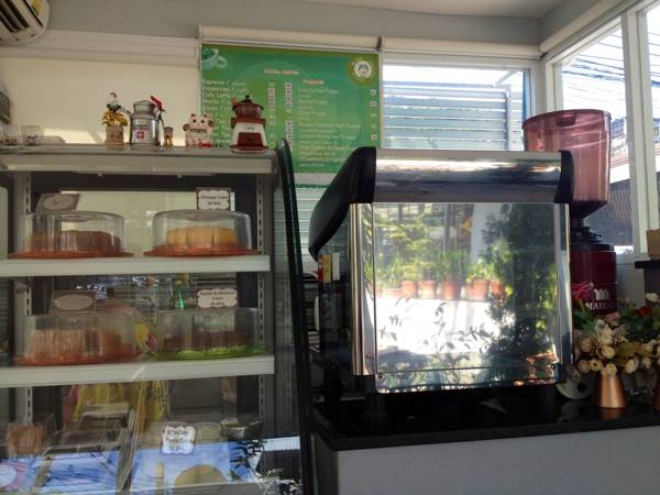 กาแฟ เคร่ืองด่ืมและเบเกอรี่ ที่ ร้านอาหาร My Aunt Bakery and Coffee