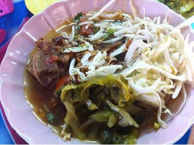 ร้านอาหาร ข้าวซอยลำดวน ฟ้าฮ่าม สาขา 1