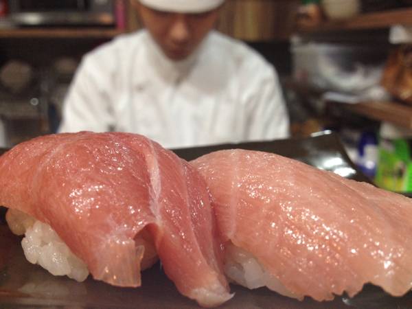 Otoro + Chutoro ละลายมากๆ ที่ ร้านอาหาร Sakana Sushi & Sashimi