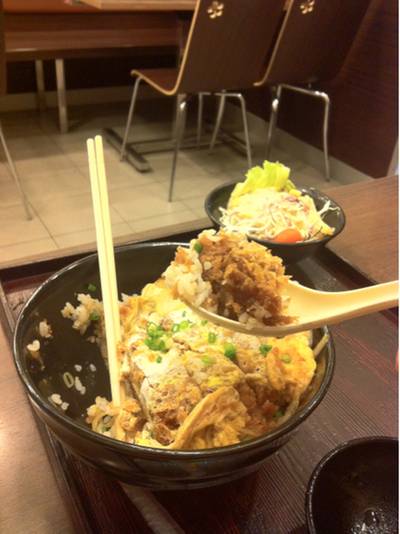 ข้าวหน้าหมูตุ๋น ที่ ร้านอาหาร Yayoi MBK