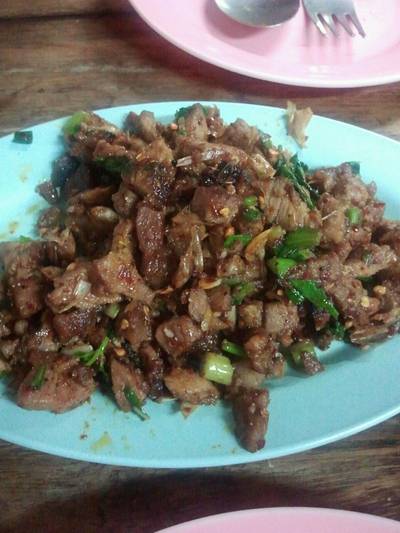 ร้านอาหาร ตำปากแตก