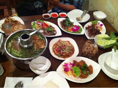 ร้านอาหาร โรงลาบยโสธร