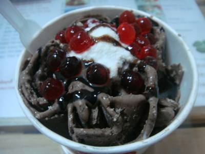 เสร็จแล้วว ^^ ที่ ร้านอาหาร Ice manias