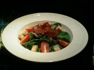 Rocket Bacon Salad ราคา 200บาท ที่ ร้านอาหาร คาสิโน รอแยล