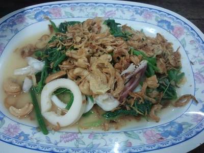 ร้านอาหาร เก๋าใหญ่ ซีฟู๊ด