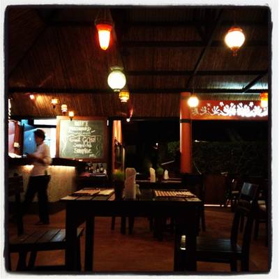 ร้านอาหาร Samed Club Restaurant