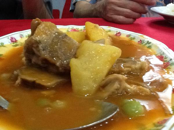 สตูลิ้นหมู ที่ ร้านอาหาร ศรแดง ตลิ่งชัน