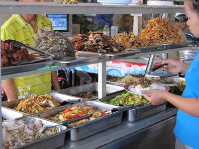 ร้านอาหาร ข้าวแกงมโนราห์