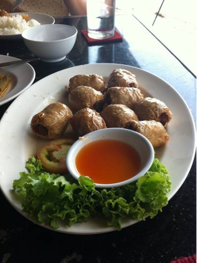 หอยจ๊อ ที่ ร้านอาหาร มุมอร่อย นาเกลือ