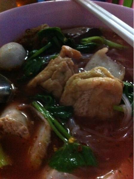 ร้านอาหาร เย็นตาโฟฮ่องเต้