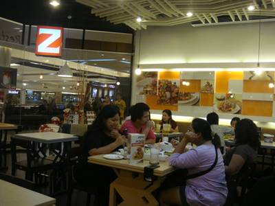 บรรยากาศร้าน ที่ ร้านอาหาร Zaap Restaurant