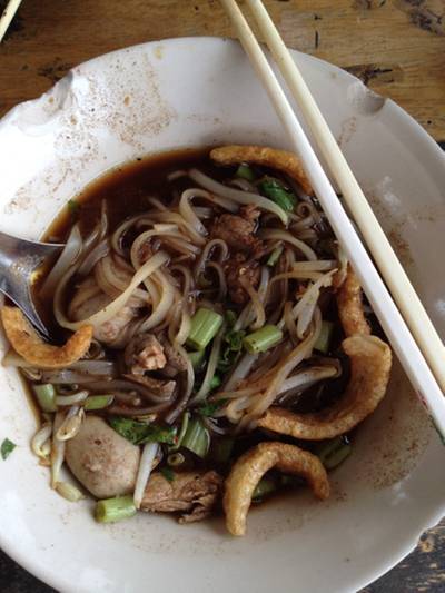 ร้านอาหาร ก๋วยเตี๋ยวเรือยกพลขึ้นบก ร้านอาหาร ก๋วยเตี๋ยวเรือยกพลขึ้นบก