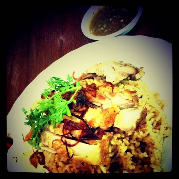 ข้าวหมกไก่ย่าง^^ ที่ ร้านอาหาร ร้านอร่อยนิมมาน